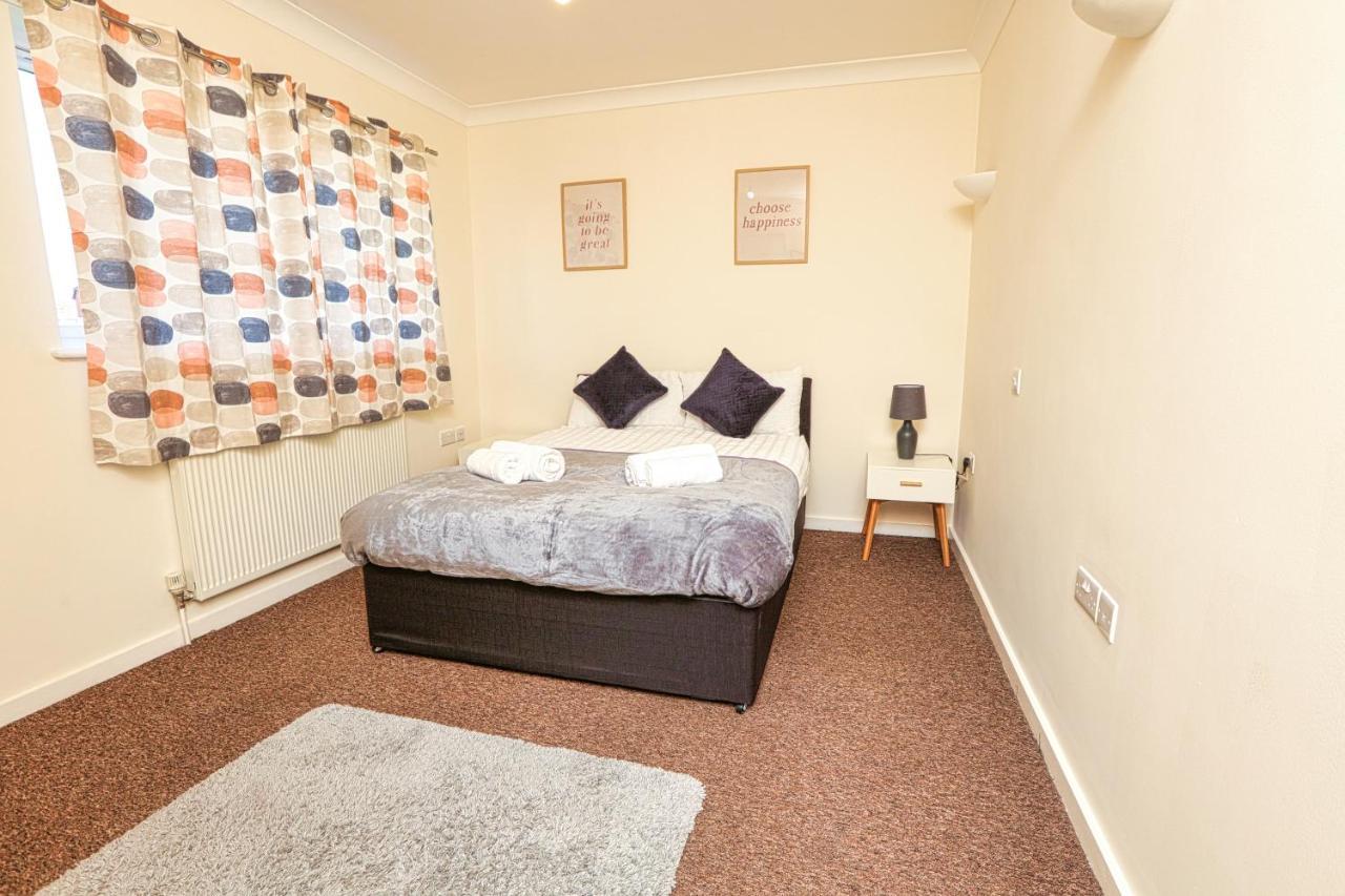 Surespring Apartment Erith ภายนอก รูปภาพ